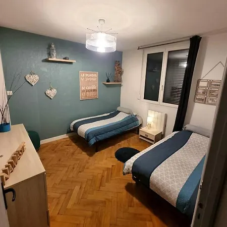 La D'aurel De 140m2, 2 Hectares De Nature 别墅 *