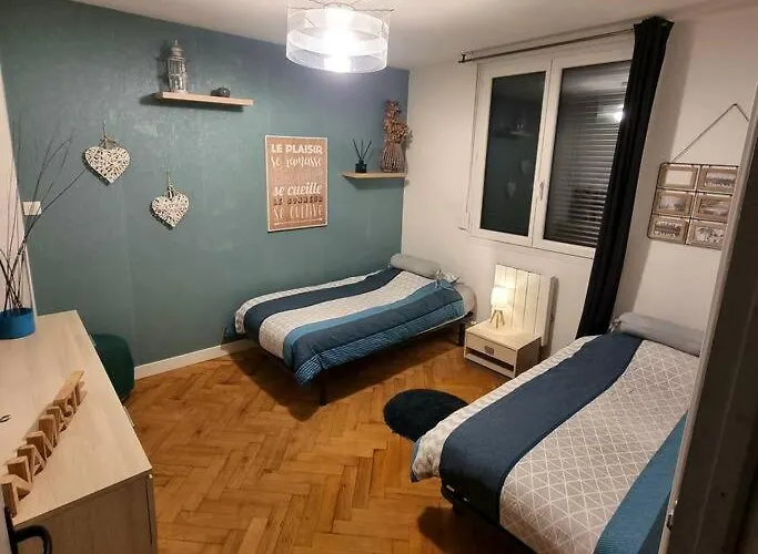 La D'aurel De 140m2, 2 Hectares De Nature Villa *