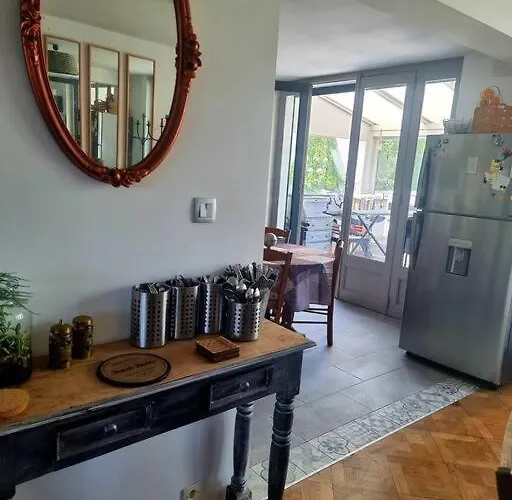 Villa La D'aurel De 140m2, 2 Hectares De Nature Fruges